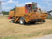 Kombajn BIZON z056