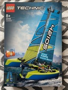 LEGO Technic 42105 Katamaran