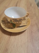 Piękna japonska filiżanka do herbatki z cienkiej porcelany