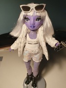 Lalka Rainbow Hight Shadow Dia Mante fioletowa