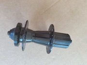 czarna piasta na tarcze - nie kręci się