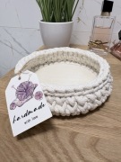 Koszyk szydełkowy ze sznurka bawełnianego