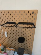 Wieszak do IKEA SKADIS szerokie pudełko Funko Pop