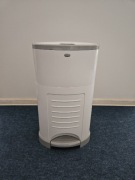 Kosz na zużyte pieluszki Korbell 16L