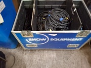 Kabalarka pełna kabli głośnikowych