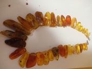 kolia z bursztynu rękodzieło