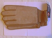 Ciepłe rękawiczki ze skóry zamszowej. Jasno brązowe.