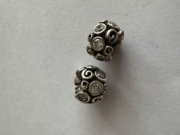 Pandora oryginalny charms białe esy floresy