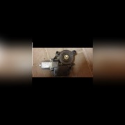 Silnik do lewej przedniej szyby vw polo V 