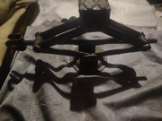 Podnośnik/Lewarek do samochodu 