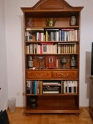 Luksusowy regal w kolorze dab