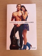 Uważaj na mnie - Abbi Glines