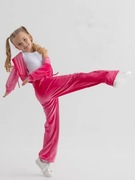  Dres dziecięcy welurowy z zamkiem 