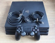 Konsola Sony PS4 PRO 1 TB CUH-7016B z Oryginalnym Padem CUH-ZCT2E