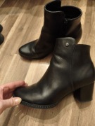 Botki damskie na obcasie 