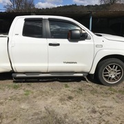 toyota tundra drzwi kompletne