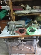 Sprzedam używaną maszynę przemysłową na siłę do szycia Minerva+overlock 