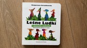 Leśne Ludki i mnóstwo szukania. Strzałkowska Małgorzata