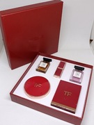 Luksusowy zestaw Tom Ford – kultowe zapachy Rose + makijaż w pudełku 