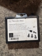 Oryginalne śruby zabezpieczające do kół Mercedes (OE A0019901707) – Kod 201