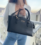 GUESS torebka czarna na ramie do ręki złote logo regulowany pasek