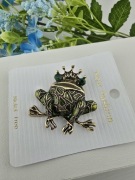 Broszka elegancka damska cyrkonie