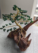 Mini Drzewko Szczęścia Bonsai – Naturalny Korzeń i Szkło, Prezent