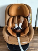 Fotelik maxi Cosi Pearl pro 2 + baza family fix 2
