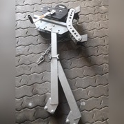 Dziobnica wyciągarka do przyczepy podłodziowej