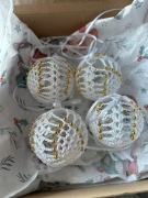 Bombki na szydełku 4 sztuk. Bombki szydełkowe w pudełku idealne na prezent