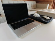 MacBook Apple Pro 14' M1 16 GB 512 GB myszka ładowarka stan IDEALNY 