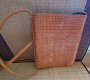 TOREBKA włoska pleciona skóra naturalna w kolorze camelowym mała