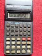 Kalkulator naukowy Casio fx-82 super