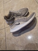 Męskie buty Nike r. 42