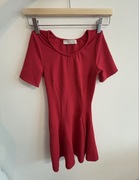 Czerwona sukienka Pull&Bear S