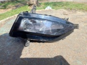 Volkswagen Golf VII halogen prawa strona z żarówką