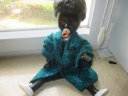 LALKA MURZYNEK ZE SMOCZKIEM ZABAWKA PRL 