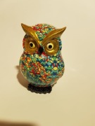 Sowa - dekoracyjna figurka ceramiczna. 