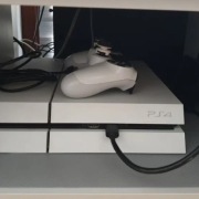 Sony Playstation 4 500GB Glacier White CUH-1216A + dysk 2TB