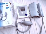 Ciśnieniomierz elektroniczny naramienny - OMRON Classic M1