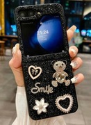 Etui do Samsung Galaxy z Flip 5, czarne, grafitowe ozdoby, kryształki