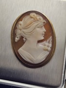 Złota zawieszka Kamea 750 - 5,37 g