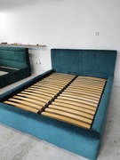 Łóżko sypialniane tapicerowane