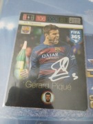 Panini Fifa 365 2016   signature Gerard pique 