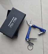 Kombinerki wielofunkcyjne składane brelok 