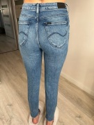 Jeansy Lee Scarlett High