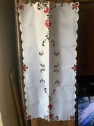 Bieżnik biały czerwone kwiaty 60x120