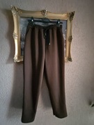 Spodnie damskie typ masełko dresowe z kieszeniami ciemna czekolada