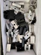 Fotowoltaika pozostalosci do skrecania konstrukcji stalowych i szyn alu