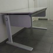 biurko Moll Champion Left Up